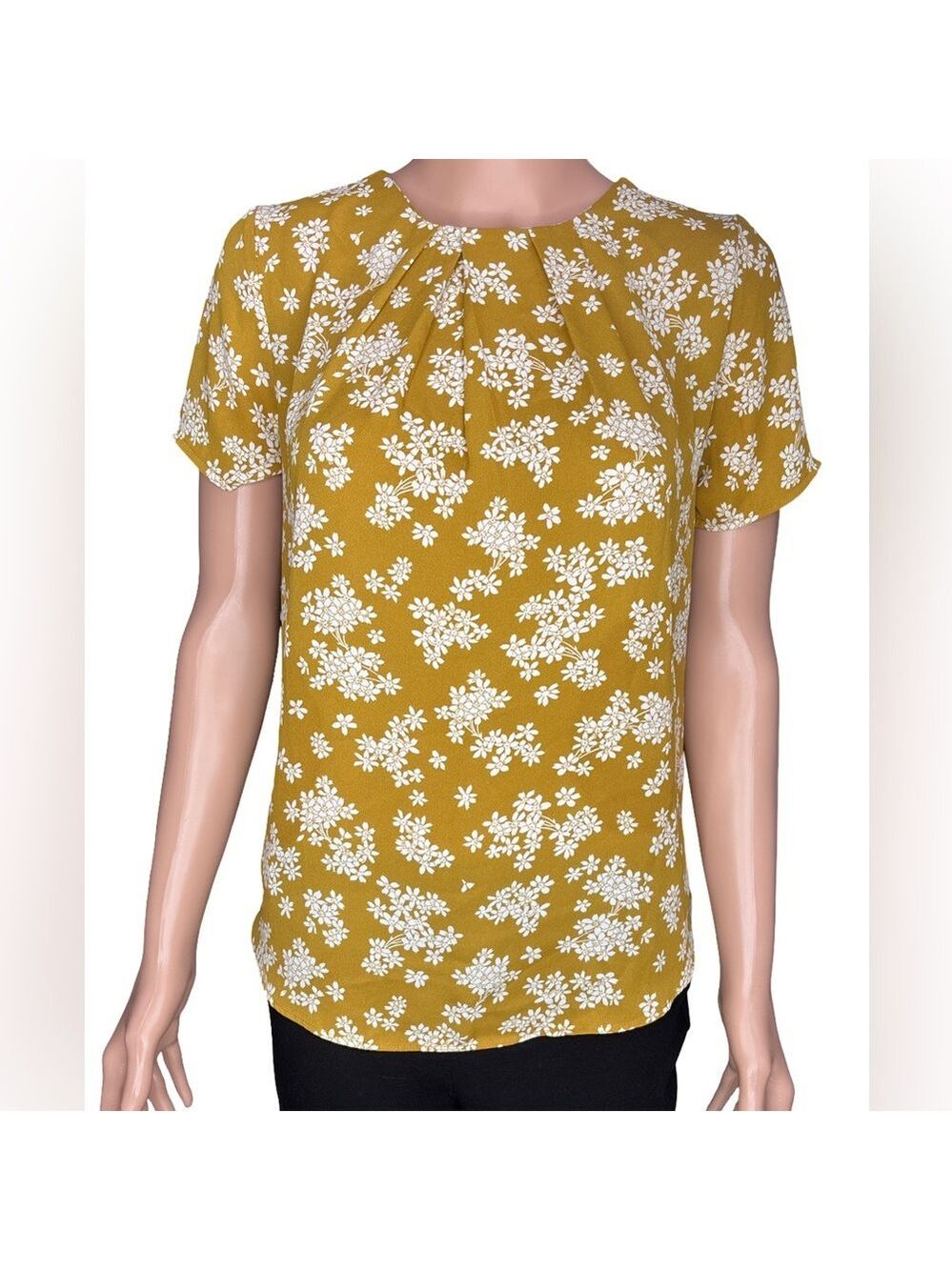 Ann Taylor Yellow Floral Short Sleeve Polyester Blouse XS